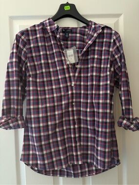 GAP Plaid Boyfriend Shirt in Navy, Red & White